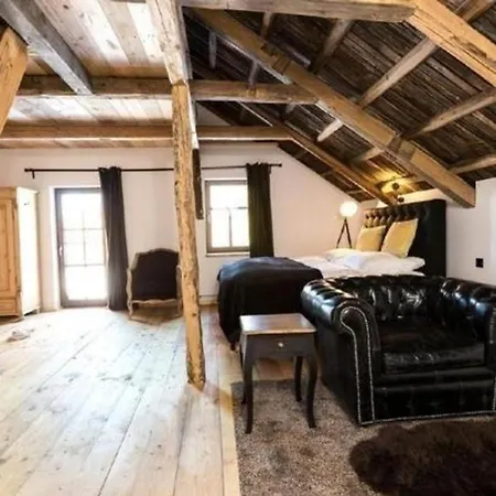 Ferienhaus In Mit Garten Und Terrasse Casa de Férias